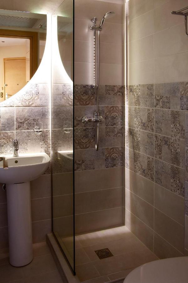 Designer Apartments Close To The Center + Free Parking Thessaloniki Buitenkant foto